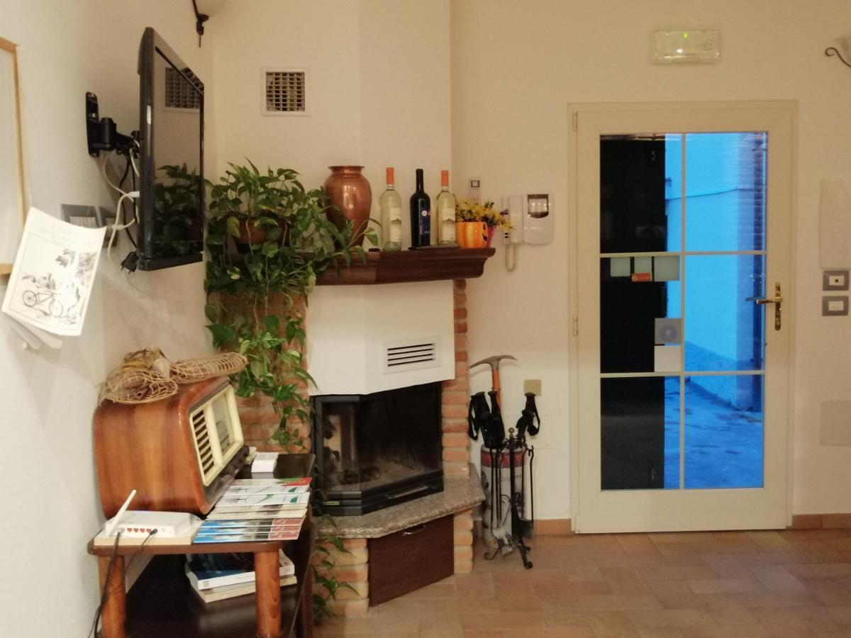 La Casa Della Nonna Bed & Breakfast Brisighella Eksteriør bilde