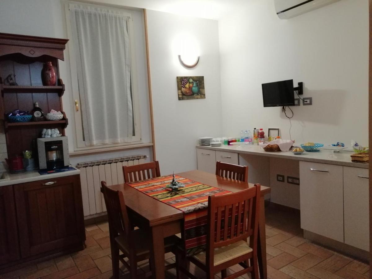 La Casa Della Nonna Bed & Breakfast Brisighella Eksteriør bilde